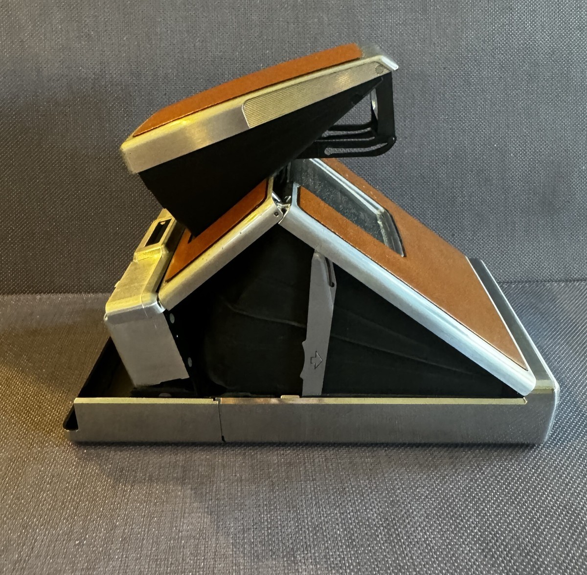 Polaroid SX-70 Land Camera Folding with Large Leather Case