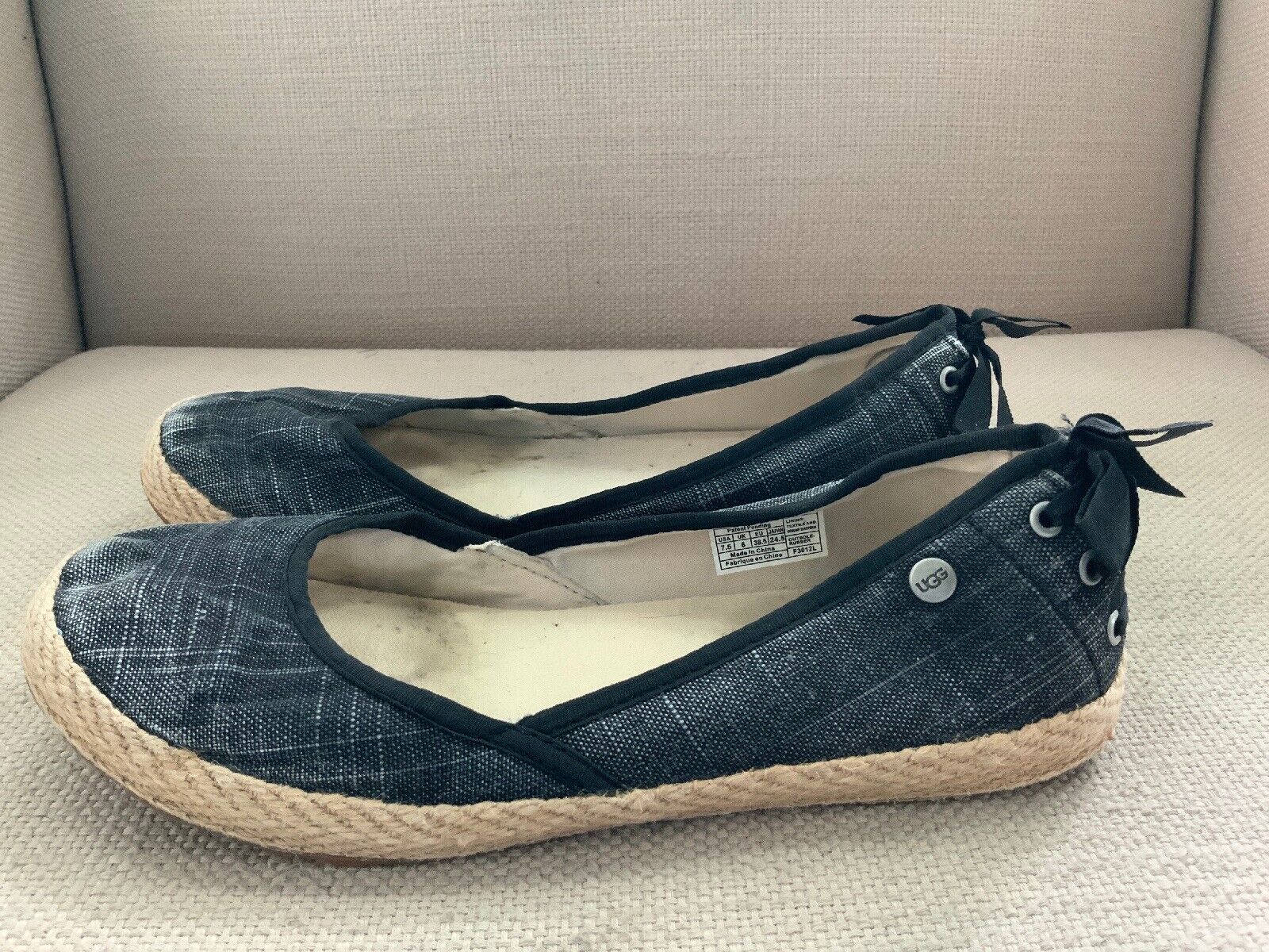 UGG Abigail Black Linen Back Lace Up Espadrilles … - image 4