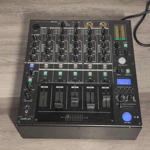 Gemini CS-02 Pro 5 Channel Mixer - Untested - Missing Fader Knobs