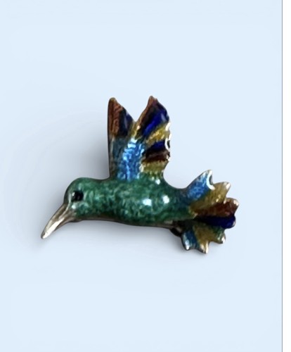 14K Gold Hummingbird Pin 5.2 Grams