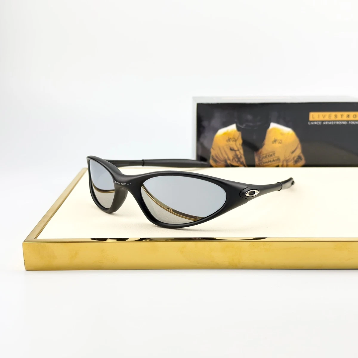 25+ Oakley Minute for sale | Updated Oct 2026