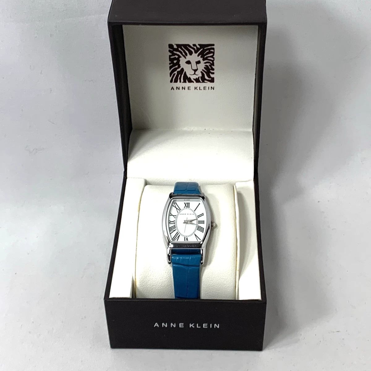 Anne Klein Women\'s Silver Navy Blue Japanese Quartz Roman Numeral Bracelet Watch Classic Rectangular Roman Numeral Watch | Anne Klein main image 2