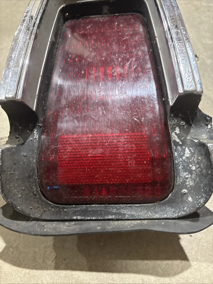 Oldsmobile Olds Cutlass Supreme 442 1969 diestro lado derecho del pasajero usado OEM Foto 3 de 4