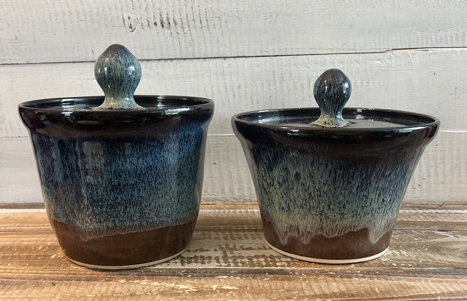 Set 2 Vtg Seagrove NC Pottery Lidded Canister Jars Blue Glaze Signed Callicutt