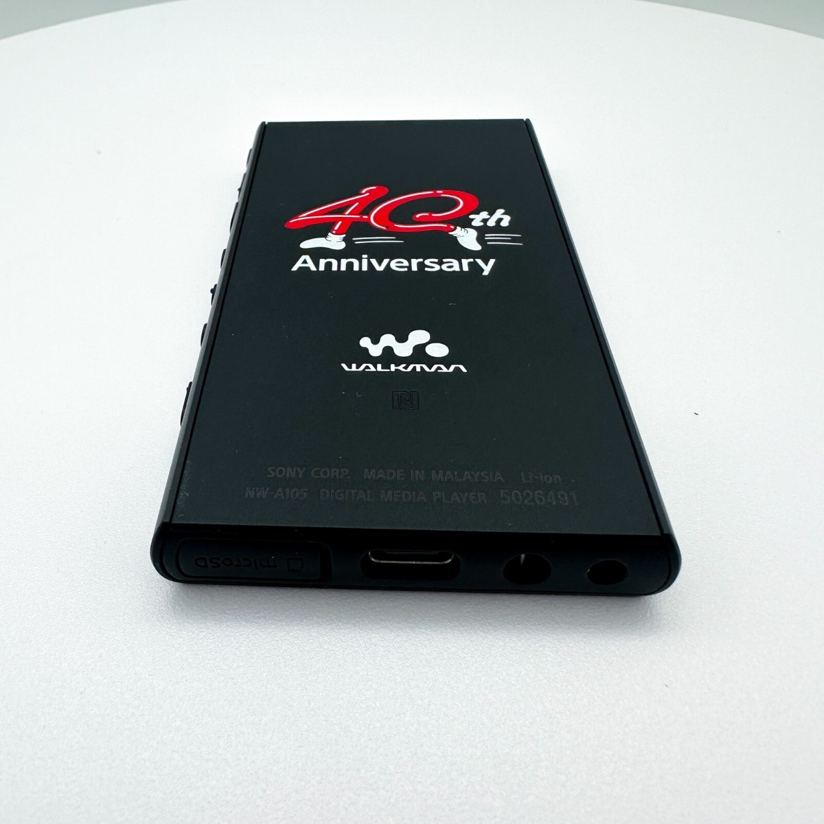 ポータブルプレーヤー SONY 40th Anniversary Walkman NW-A100TPS s-l400.jpg