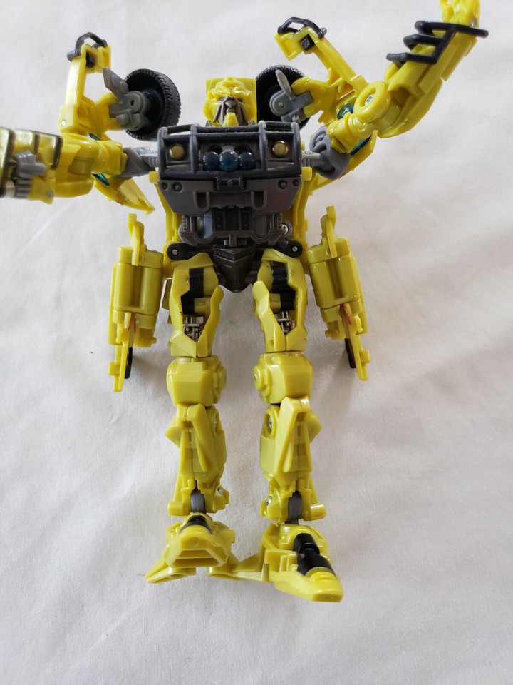 Transformers Rechet Transformers Revenge Of The Fallen Ratchet Deluxe Figure Car | eBay