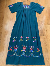 Vintage 70s Dark Blue Embroidered Ethnic Hippie Kaftan Caftan Maxi Dress L