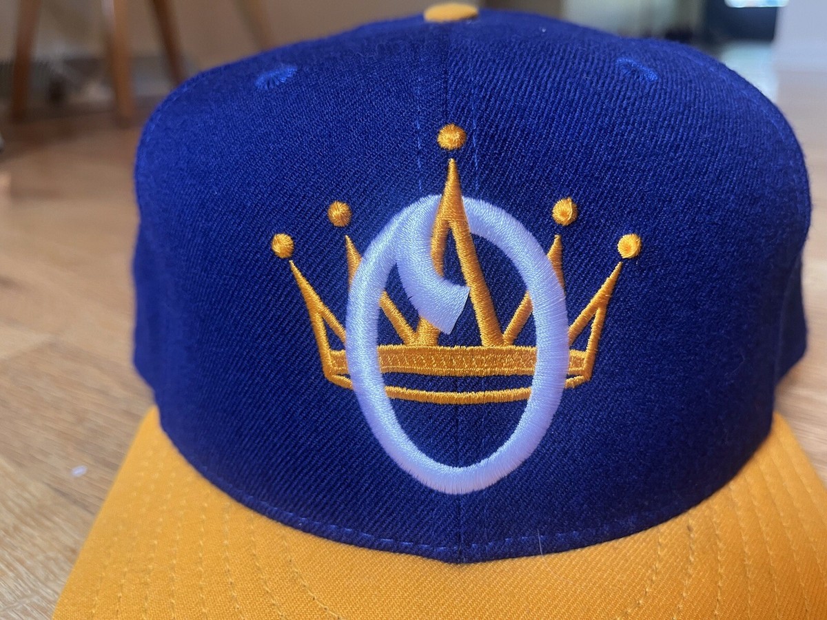 VTG 90s 80s OMAHA ROYALS Minor League 7 3/4 Fitted Hat Cap Kansas