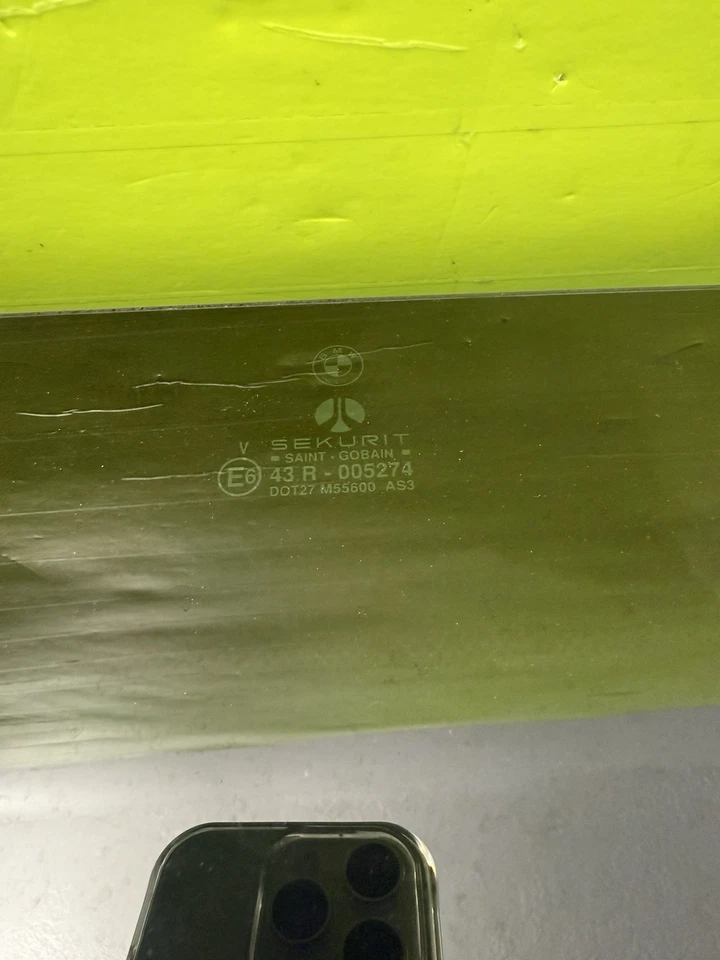 ⭐ 97-03 BMW Serie E39 5 Techo corredizo eléctrico Techo corredizo Panel de vidrio Ventana OEM Foto 4 de 4