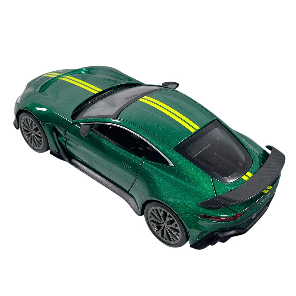 Modellino Auto RW Model 1/24 Aston Martin V12 Vantage - Immagine 3 di 4