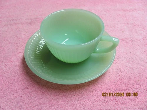 ANCHOR HOCKING FIRE KING JADEITE JANE RAY DEMITASSE CUP & SAUCER