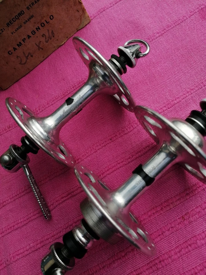 Paire de moyeux Campagnolo Record 24 trous NOS - Photo 3/4