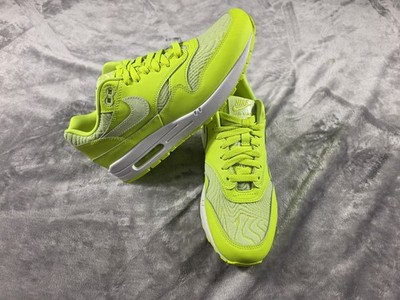 Nike Air Max 1 Topography Volt FN6832-702 Men s Size 8 NEW w/Damage Box
