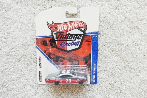 Hot Wheels Vintage Racing #20/30 '65 Ford Galaxie Arellano Eng. w RRs