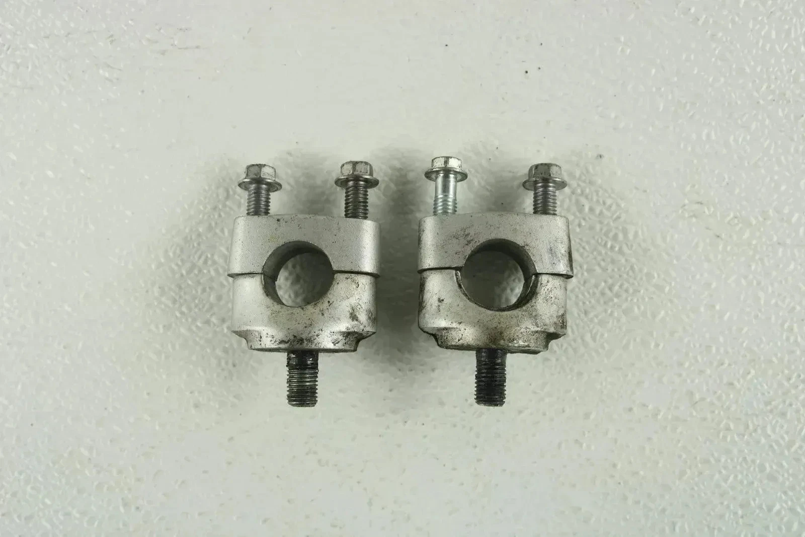 2007 Yamaha TTR90E Handlebar Mount Clamps Risers Pair - 5HN-26111-00-00