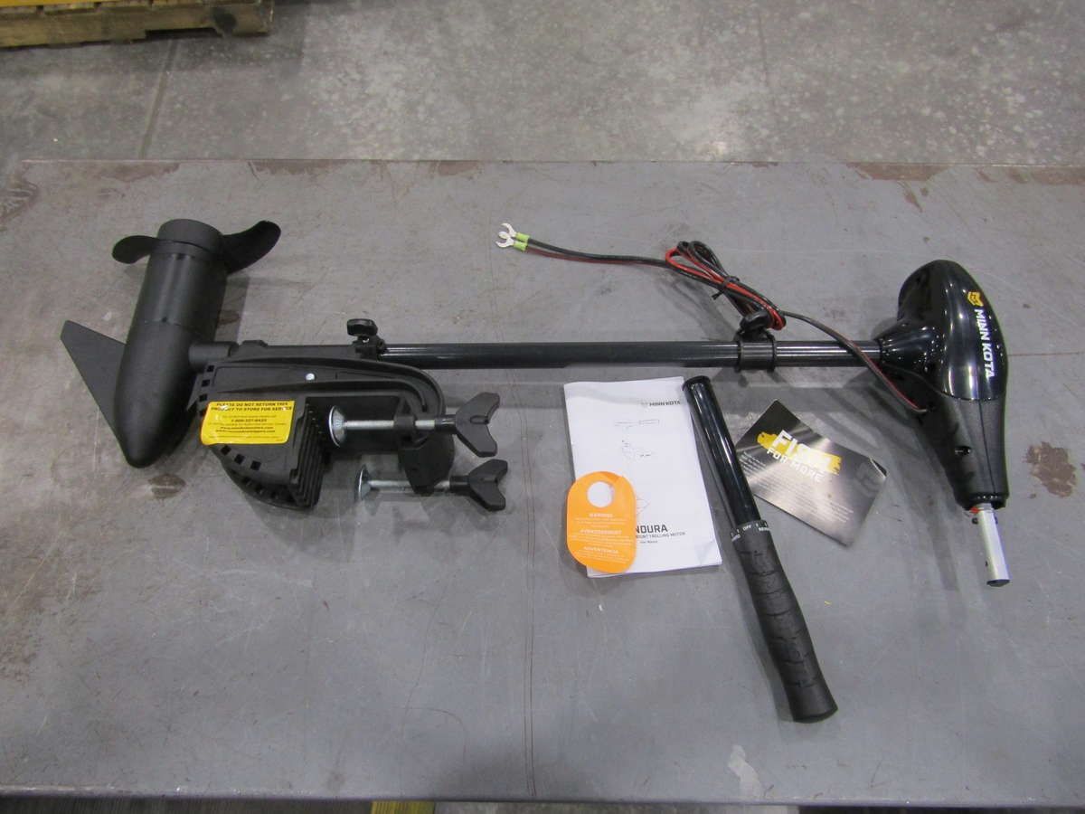 Minn Kota 1352230 Transom Mount 30" Shaft 30lb Thrust Trolling Motor eBay