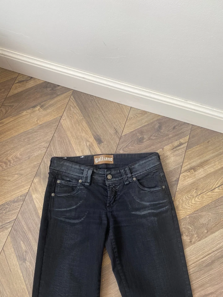 Calças femininas vintage John Galliano - Imagem 3 de 4