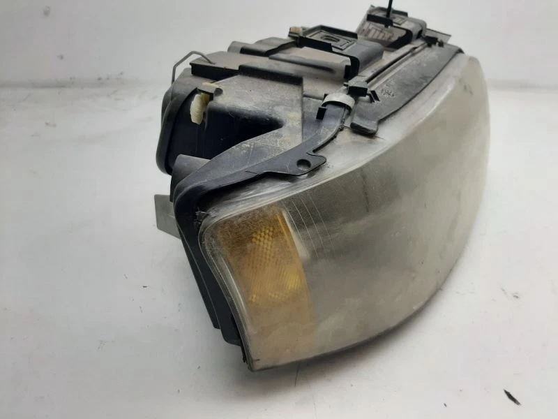 Faro derecho pasajero xenón HID compatible con AUDI ALLROAD 01-05 Foto 3 de 4