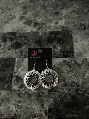 PAPARAZZI FASHION SILVER TONED RHINESTONE EARRINGS DANGLE JEWELRY NEW