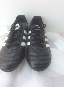 adidas questra botas