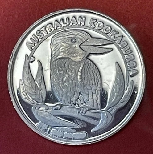 Solid Silver Round With Cute Kookaburra & Queen Elizabeth! 1 Gram .999 Silver!