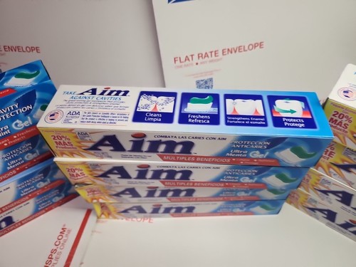 Aim Multi-Benefit Cavity Protection Gel Toothpaste Ultra Mint 5.5 Oz Pack of 12 - Picture 8 of 16