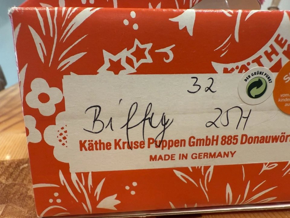 Kathe Kruse Biffy Ltd Ed 32 /80 Porcelain And Cloth Doll With Toy Blocks NRFB - Image 3 of 4