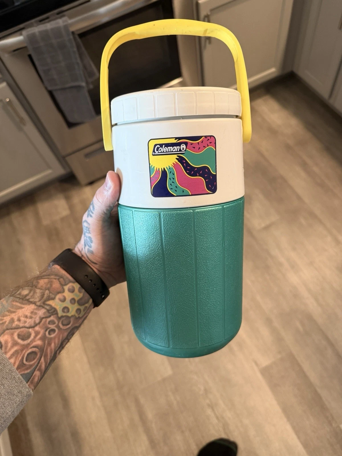 Vintage 1993 Retro Coleman Water Drink Cooler Jug Neon Teal green Yellow 5590