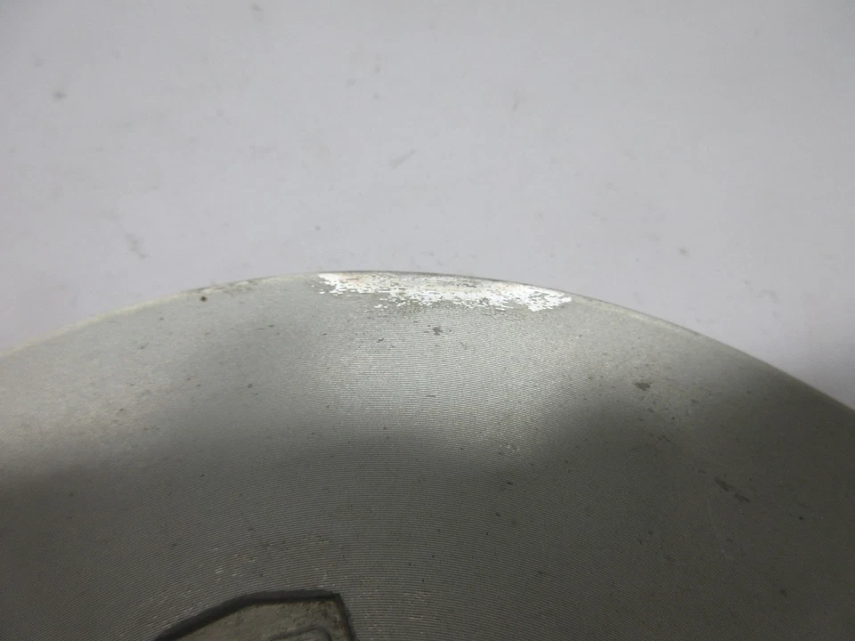 1993-1998 Lincoln Mark VIII Aluminum Wheel Center Cap F3LC-1A096-GA Set of (2) Foto 2 de 4