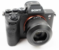Sony A7R IVa Mirrorless Digital Camera (ILCE7RM4A/B) 35mm F2.8 Zeiss ZA lens