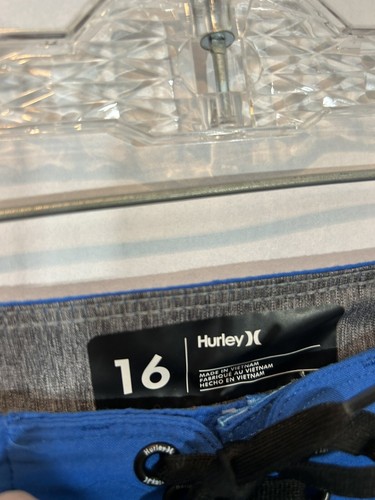 Hurley Boys Boardshorts - Size 16 NEVER WORN - Picture 8 of 8