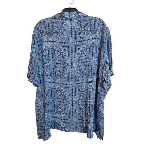 Guess Mens Eco Rayon Tile Shirt Medallion Tile XXL Blue White - Picture 8 of 16
