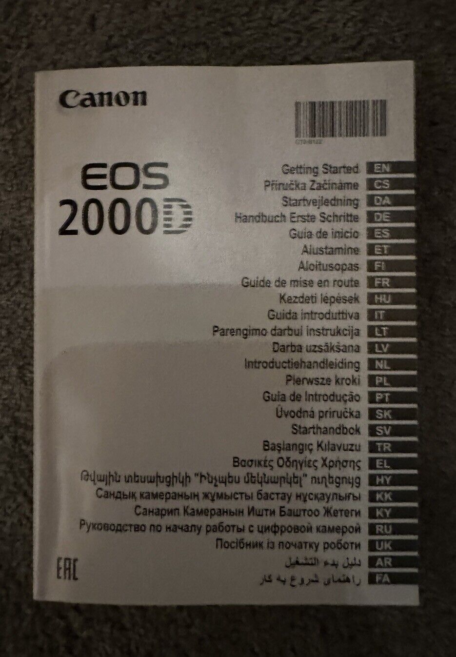 Canon EOS 2000D Digitale Spiegelreflexkamera mit EF-S 18-55mm SB130 256GB