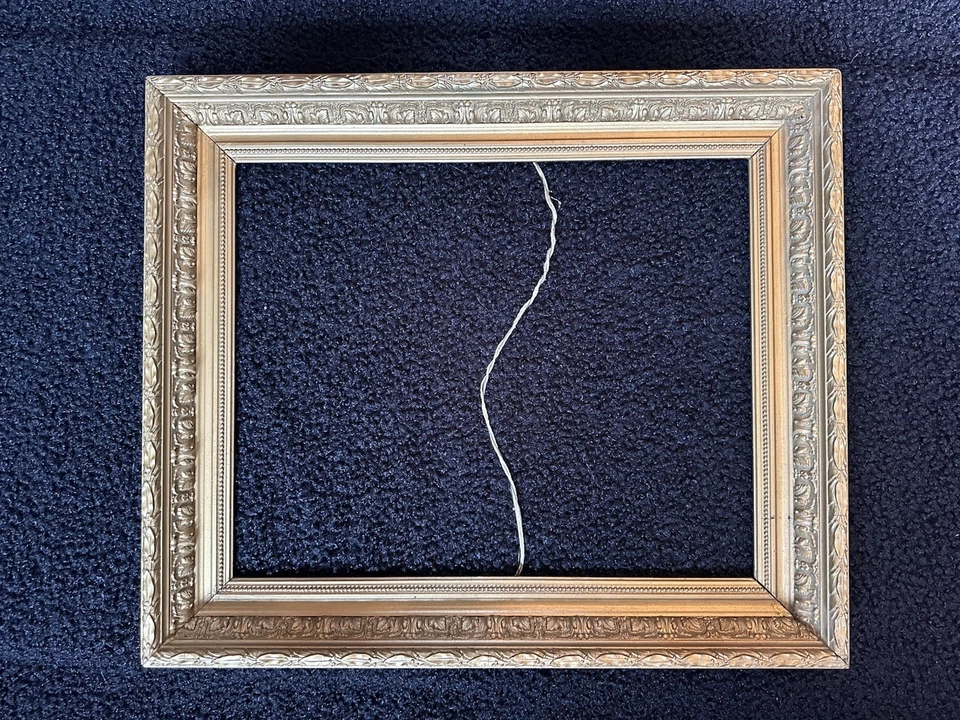 grand cadre ancien en bois doré XIX Ème 65 cm X 55 cm int 53,5 cm X 43,5 cm - Photo 2/4