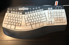 Microsoft Natural MultiMedia Split Ergonomic Keyboard 1.0A RT9470 PS/2 Wired