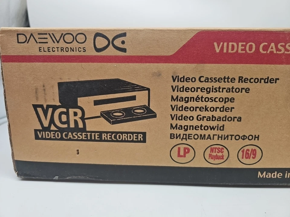 Daewoo SV-737 VHS 6-Kopf Videorecorder Hi-Fi Stereo Neu - Bild 2 von 4