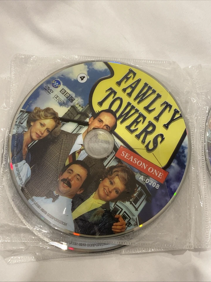 BBC Fawlty Towers  DVD Season One 6 DVD Set - Image 4 of 4
