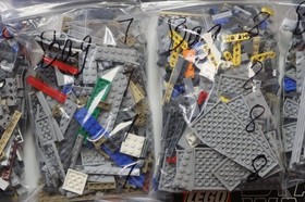 LEGO&reg; Star Wars&trade; 75192 UCS Millennium Falcon&trade; 🟥100% Complete W/Instructions