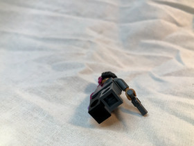 LEGO Minifigure - Two-Face Blueish Gray Suit - Batman - (SH0395) - Set #70915