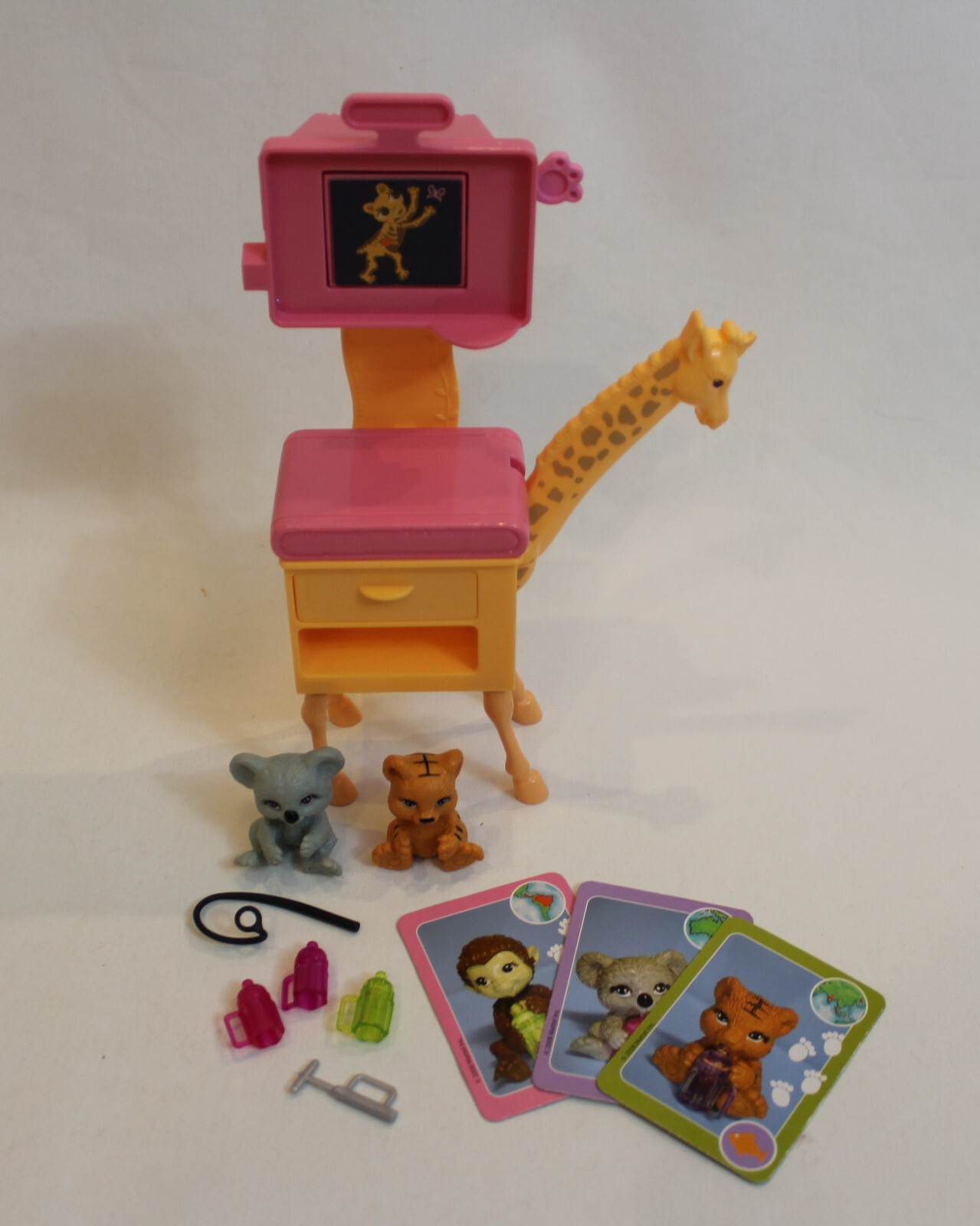 Barbie (2008) I Can Be Zoo Doctor Playset X-Ray Machine, Ani