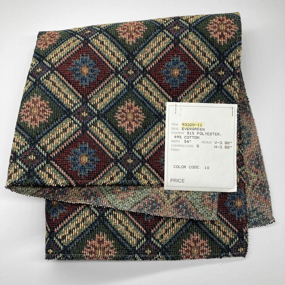 Decorative Fabrics Upholstery Sample 16" Square Poly Cotton Evergreen Floral - Image 3 of 4