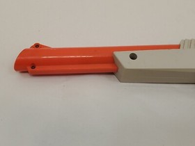 1985 Nintendo Zapper NES-005 Orange & Gray E6