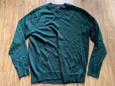 Club Room Men's Green V-Neck Sweater Medium