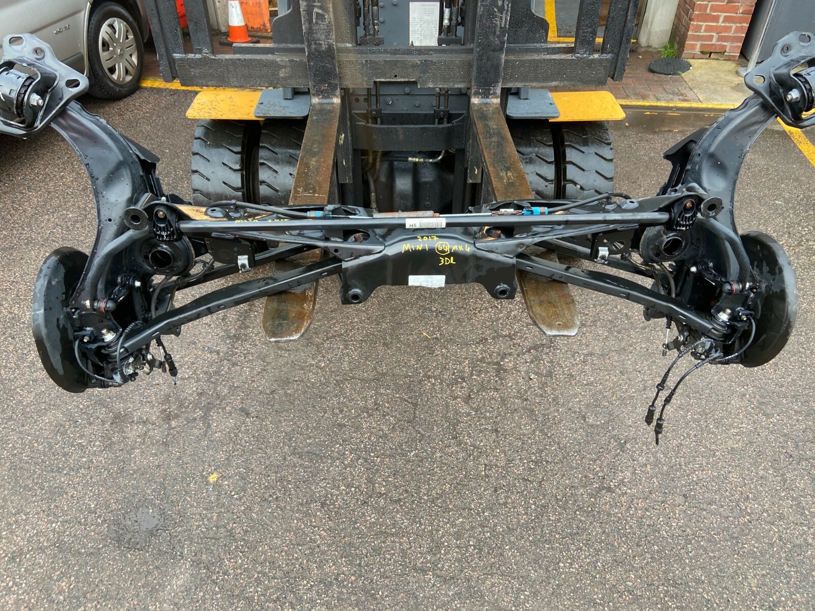 Picture 1 of 8