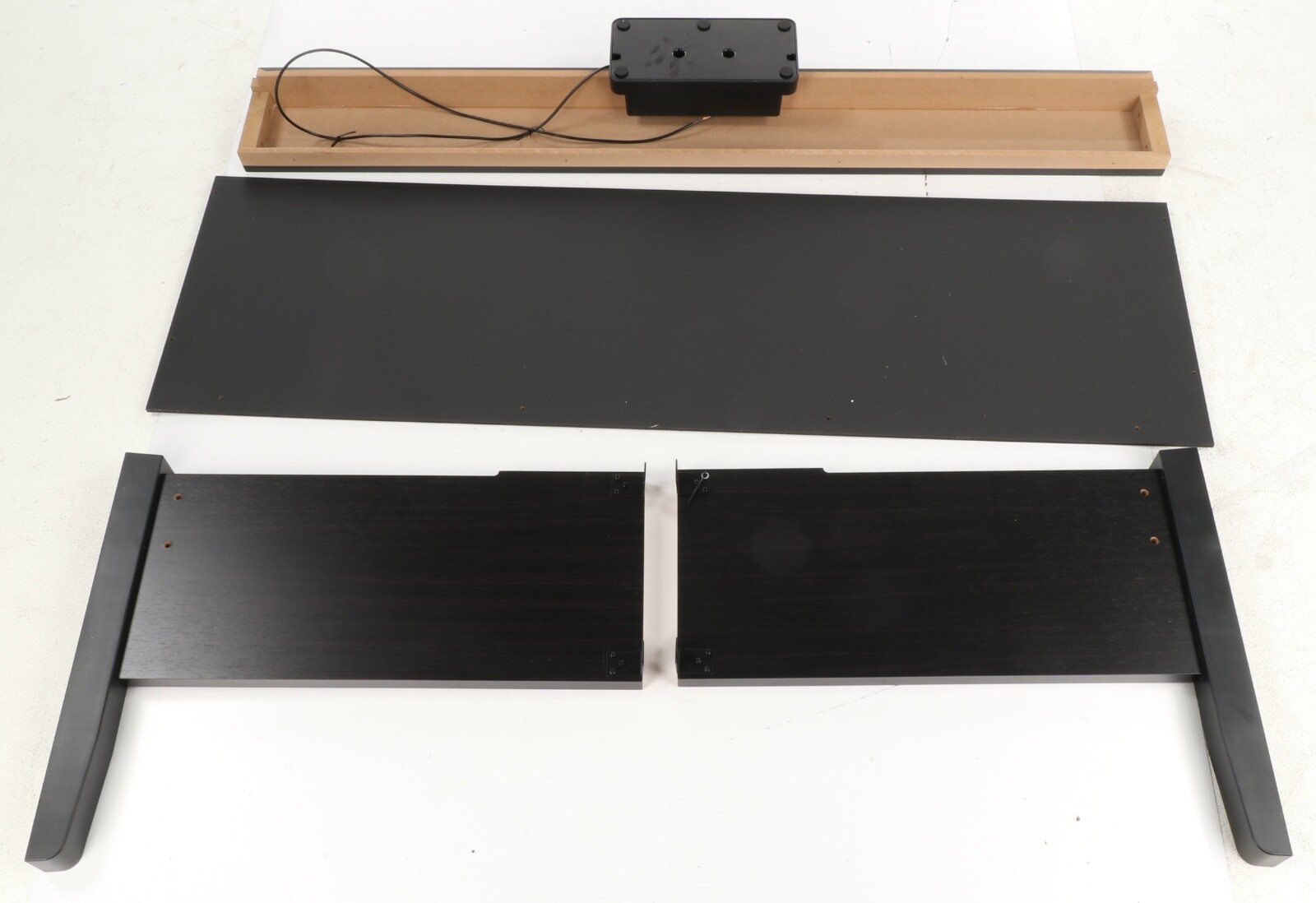 Roland RP30 Digital Upright Piano with Bench - Black - Damaged Keyboard Cover