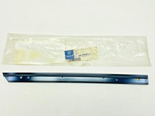 Original Mercedes E-Klasse W124 Schiene Verdeckrahmen rechts A1247700234