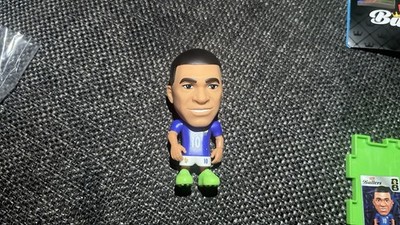 ZURU Ballers Kylian Mbappé Mini Soccer Figure FIFA Collectible