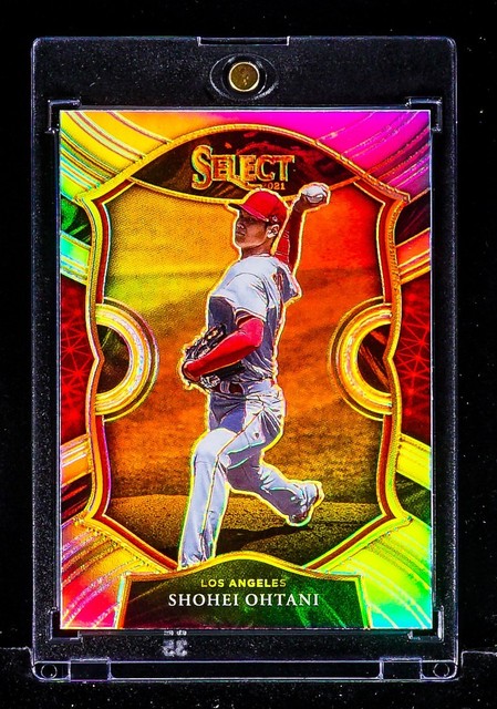 Shohei Ohtani CONCOURSE SILVER REFRACTOR Los Angeles Angels