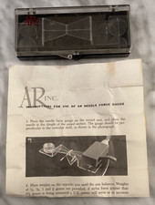 ACOUSTIC RESEARCH NEEDLE FORCE GAUGE WITH FOUR WEIGHTS AND DOCUMENTATION IN CASE