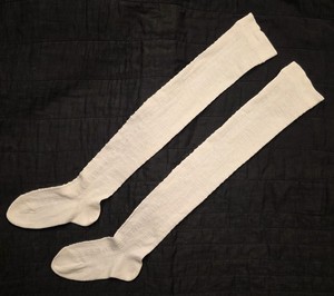 ANTIQUE 1920’S CHILD’S COTTON STOCKINGS FR MUSEUM DEACCESSION